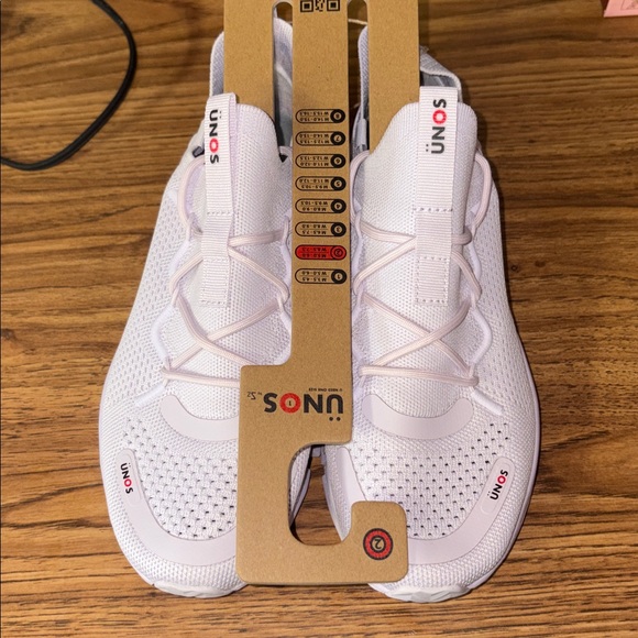 unos Shoes - Unos shoes